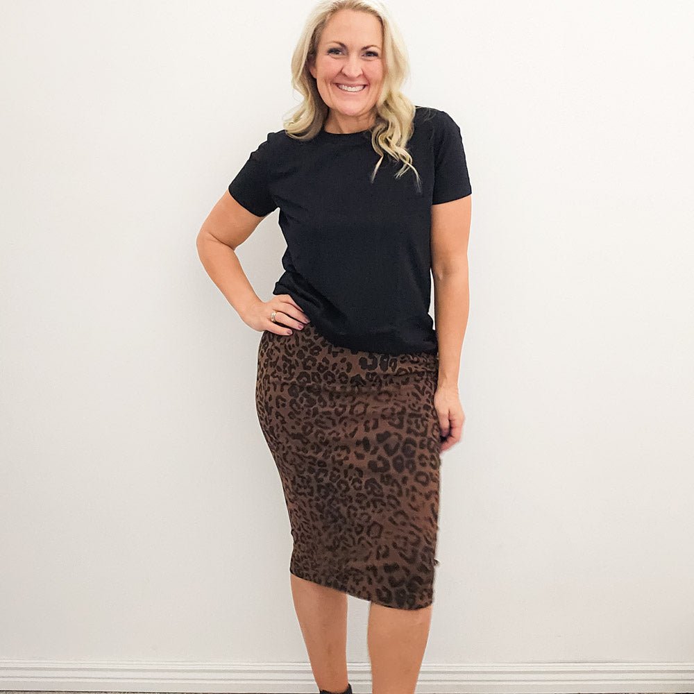 Savanah Leopard Print Pencil Skirt | Women's Plus Size / Curve Fit